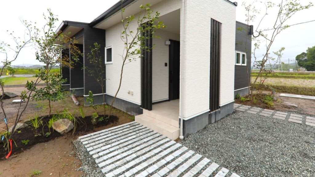 もみのきハウス・かごしまが手がけた住まいのシックな外観