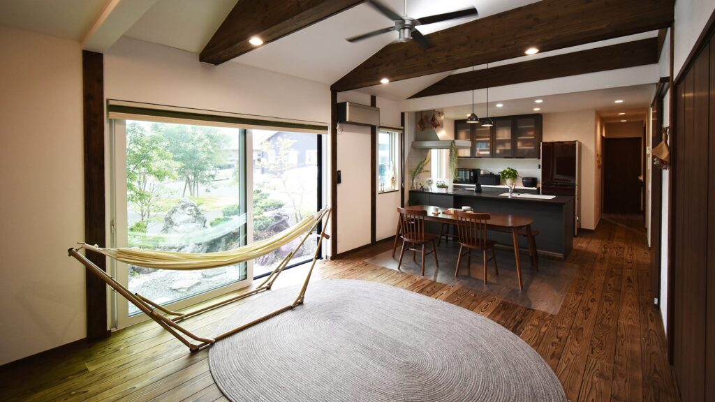 丸和建設が手がけた平屋の内観